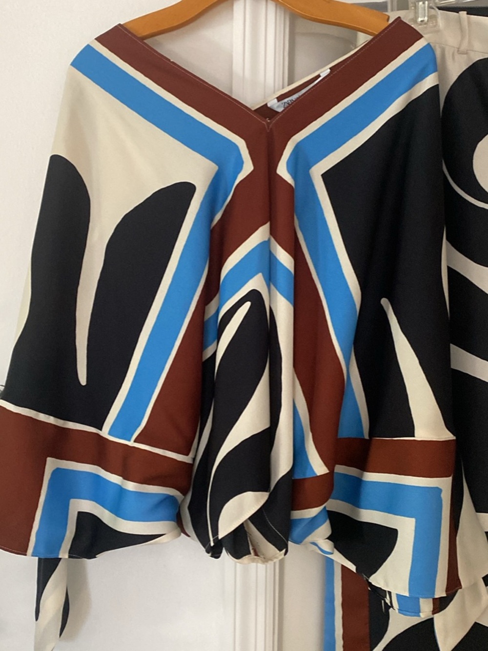 Zara Colorblock V-Neck Tunic in Brown, Black, Cream & Bright Blue